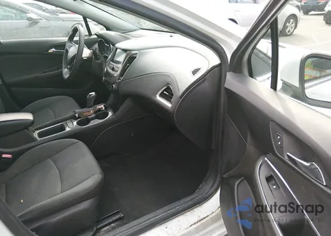 2019 Chevrolet Cruze Lt from USA, damaged, VIN 1G1BE5SM0K7115904